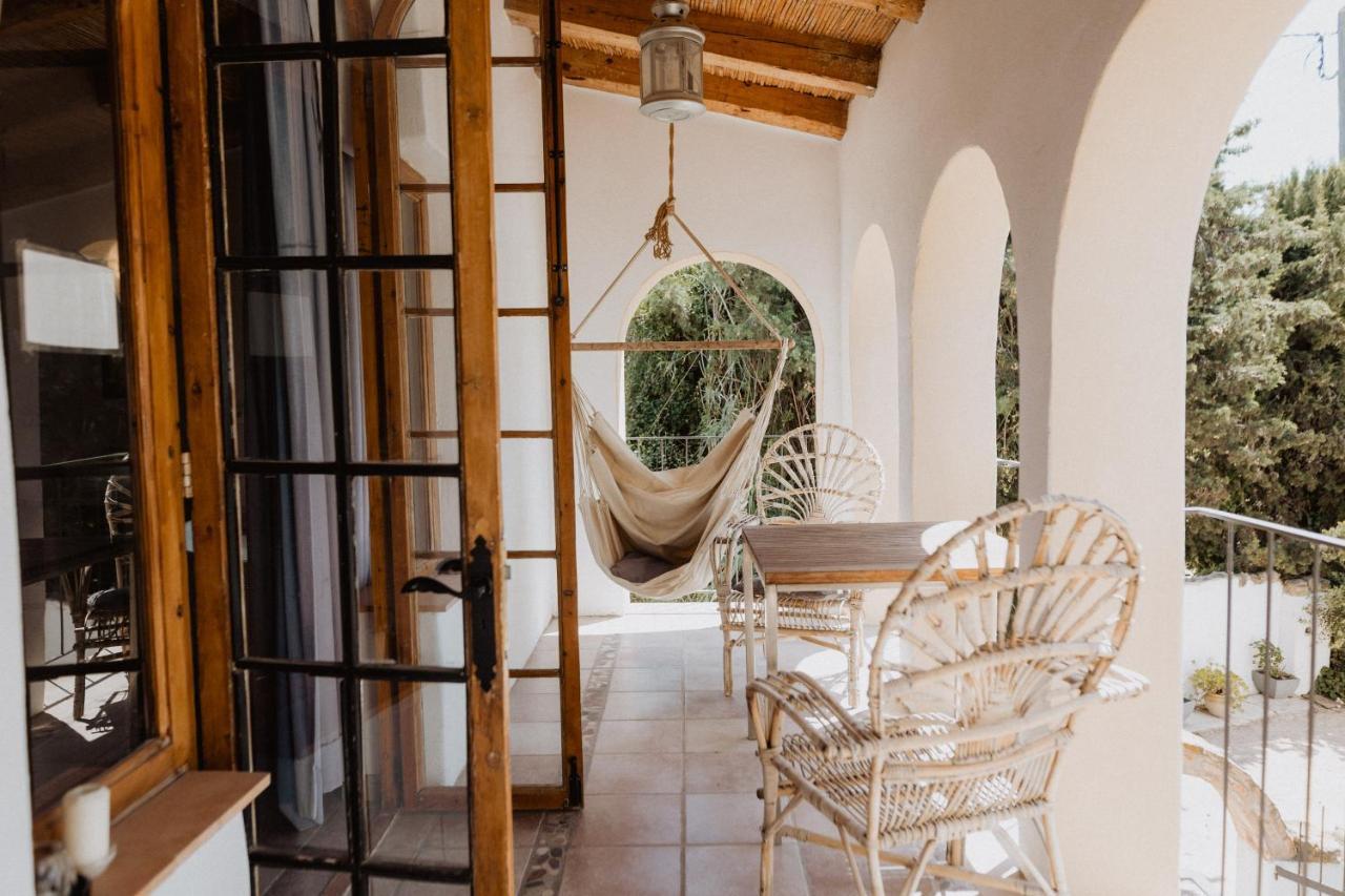 Cal Pau Cruset Guest House Torrellas de Foix Exterior foto