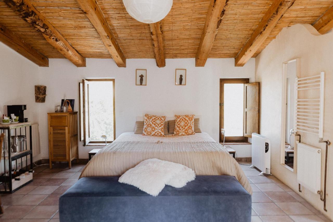 Cal Pau Cruset Guest House Torrellas de Foix Exterior foto